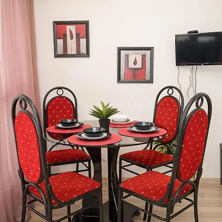 Near Grand Mall I Cozy & Convenient By Flat Mаnаger Varna